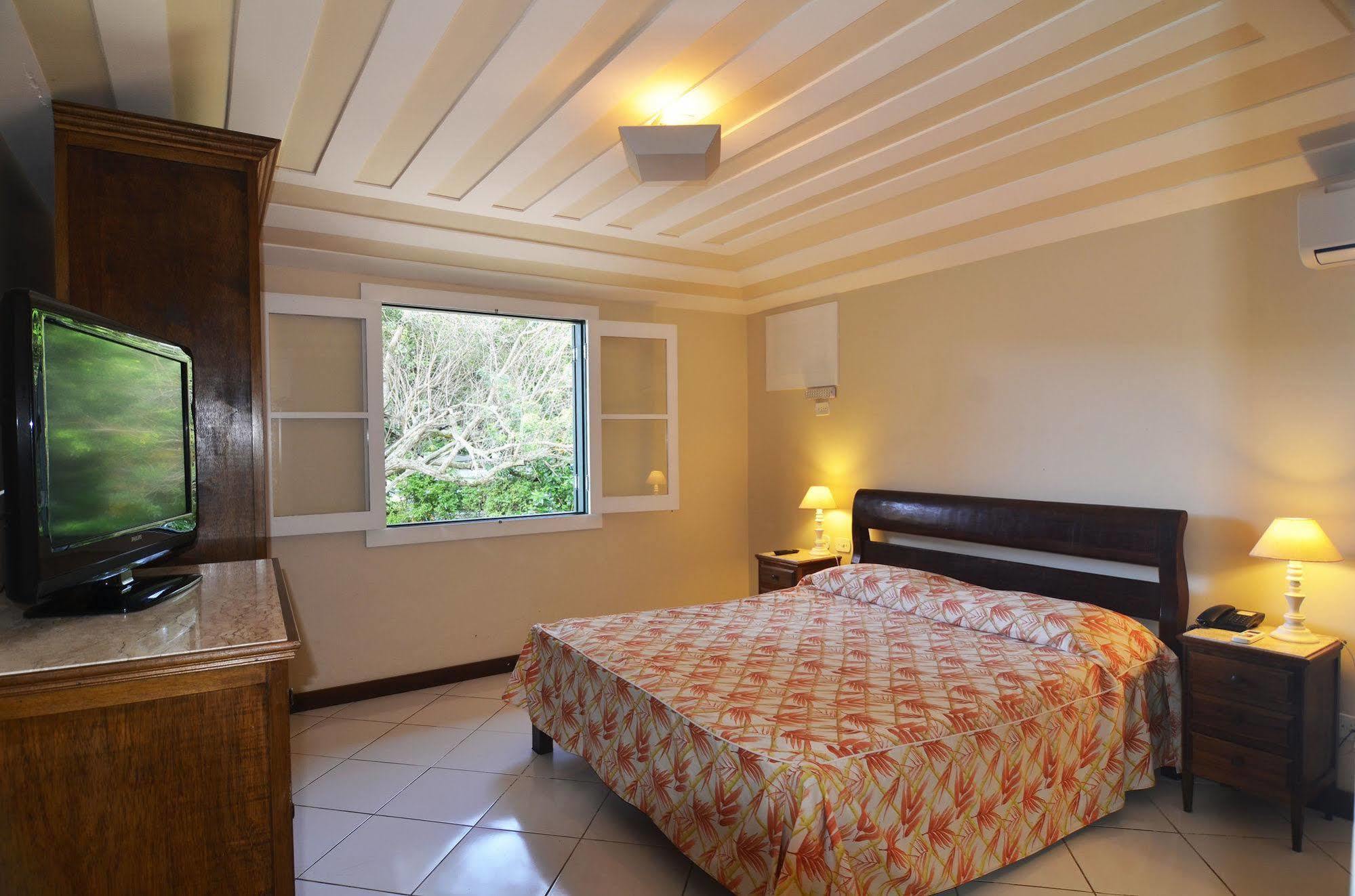 Dos Inn 3*